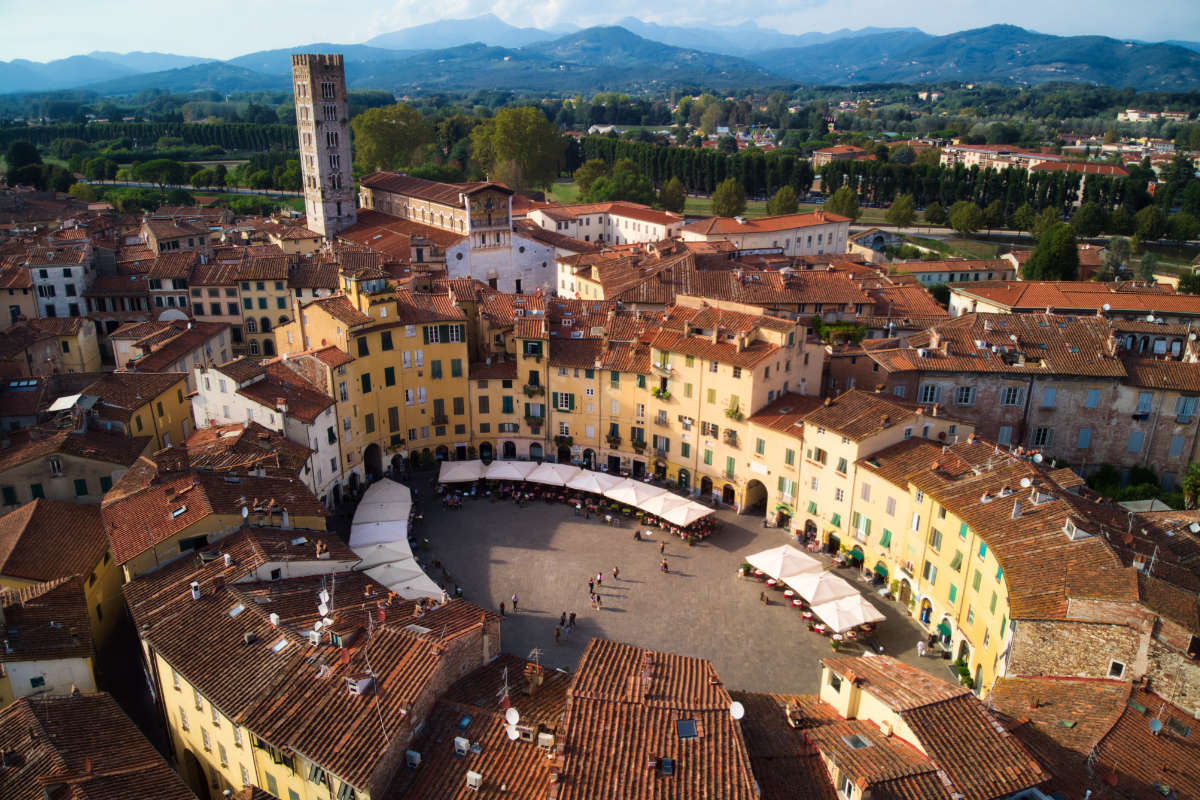 tours lucca italy