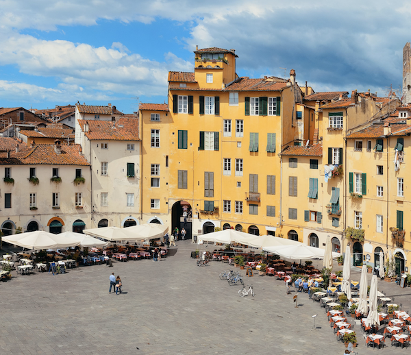 Piazza dell'Anfiteatro